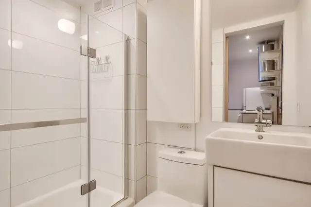 Studio appartement / Tout inclus / Métro Laurier - Photo 9