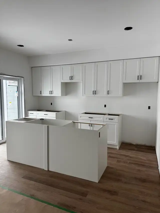 Reliable handyman & Renovation services. - Photo 3