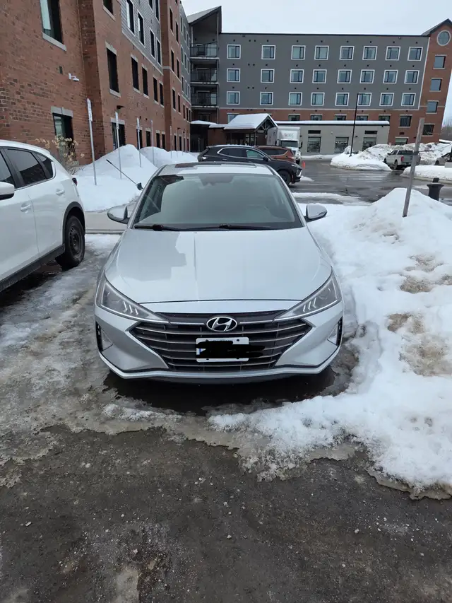 2019 Hyundai Elantra Preferred with Sun Tech Package