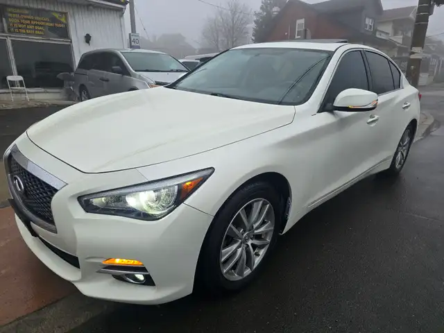 2016 Infiniti Q50 - Photo 3