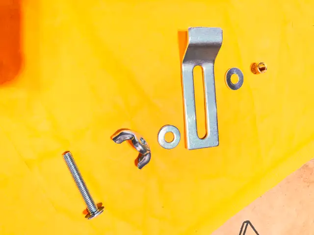 Kitchen double bowel sink - Photo 10