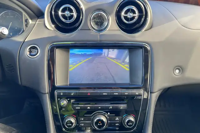 2014 Jaguar XJ XJL Portfolio AWD - Photo 21