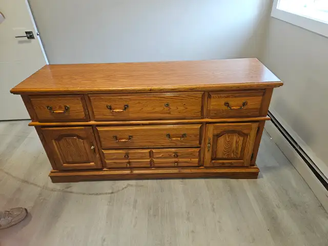 Wooden Dresser $175. Delivery Available