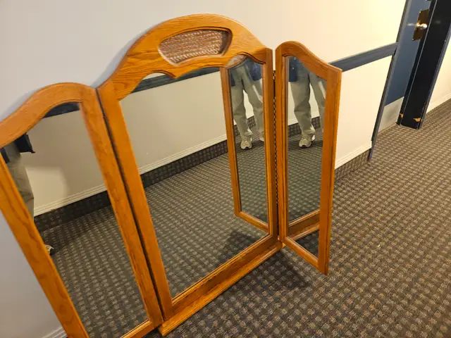 Wooden Dresser $175. Delivery Available - Photo 9