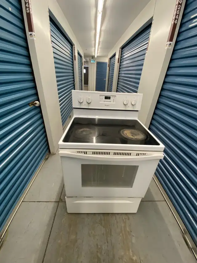 WHITE ELECTRIC GLASS STOVE - Photo 4