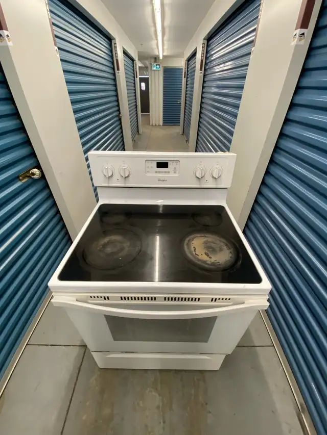 WHITE ELECTRIC GLASS STOVE - Photo 7