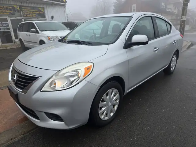 2012 Nissan Versa - Photo 3