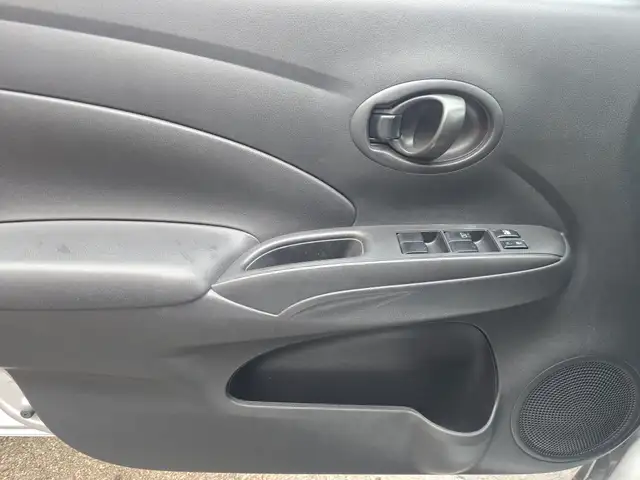 2012 Nissan Versa - Photo 16