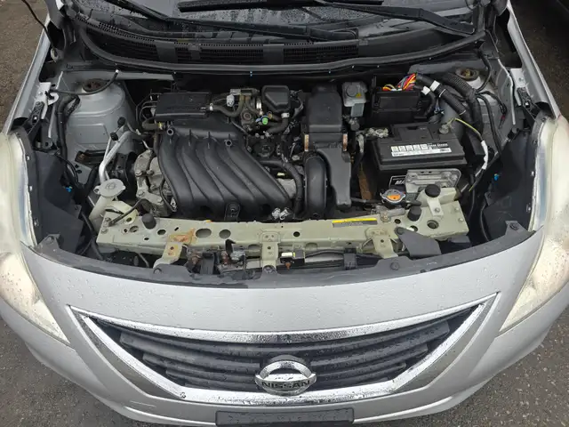 2012 Nissan Versa - Photo 17