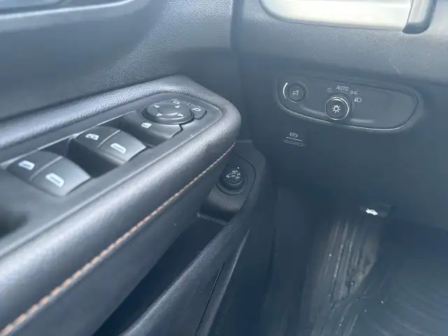 2019 GMC Terrain AWD 4DR SLE - Photo 6