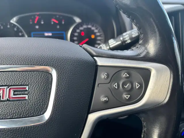 2019 GMC Terrain AWD 4DR SLE - Photo 9