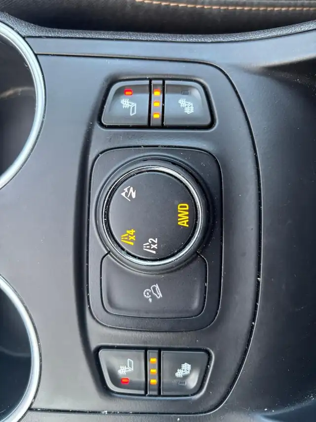 2019 GMC Terrain AWD 4DR SLE - Photo 11