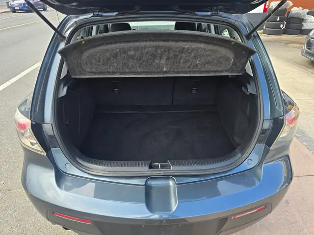 2009 Mazda Mazda3 - Photo 17