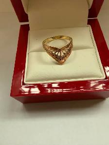 Women's 10K Gold V Ring~Size 6 - Photo 3