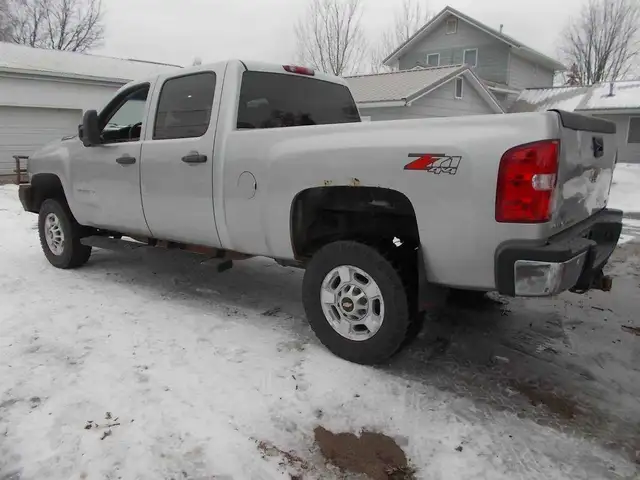 2011 Chevrolet Silverado 2500HD Duramax READ AD - Photo 6