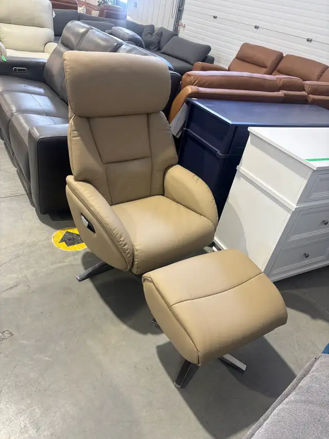 Taupe leather manual recliner with ottoman