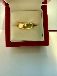 Men's 10K Gold Wedding Band~Size 8 1/4