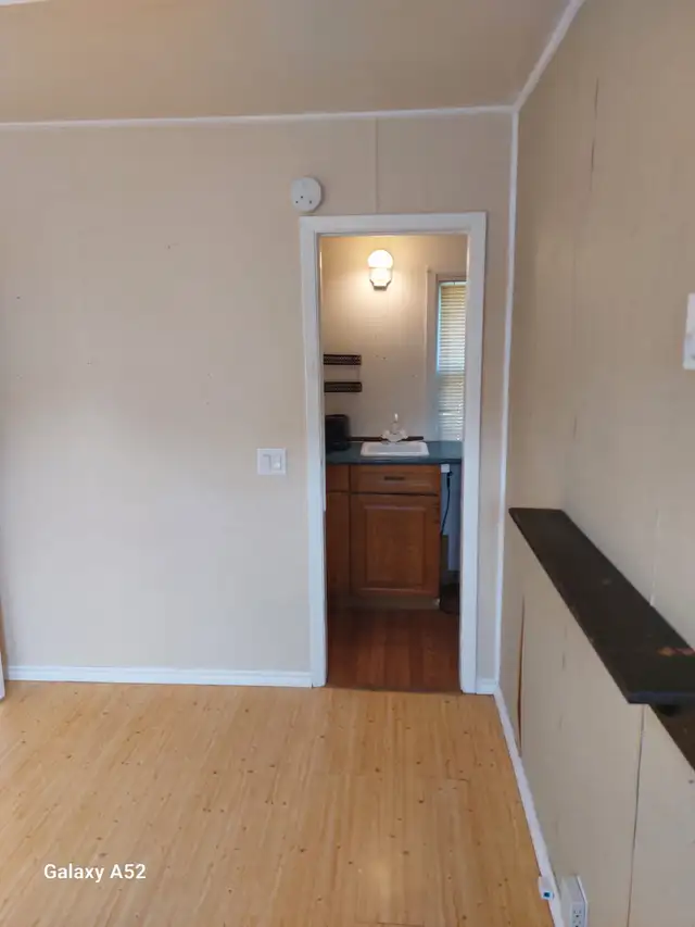 Room for Rent in Madoc - Photo 5