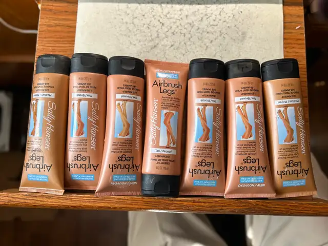 Sally Hansen - Airbrush Legs®, lightweight leg makeup,