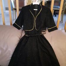 BELLEROBE CHIC UNIQUE NOIR GOLD GR 4à6 FEM CEINTURE BOLÉRO$12.00