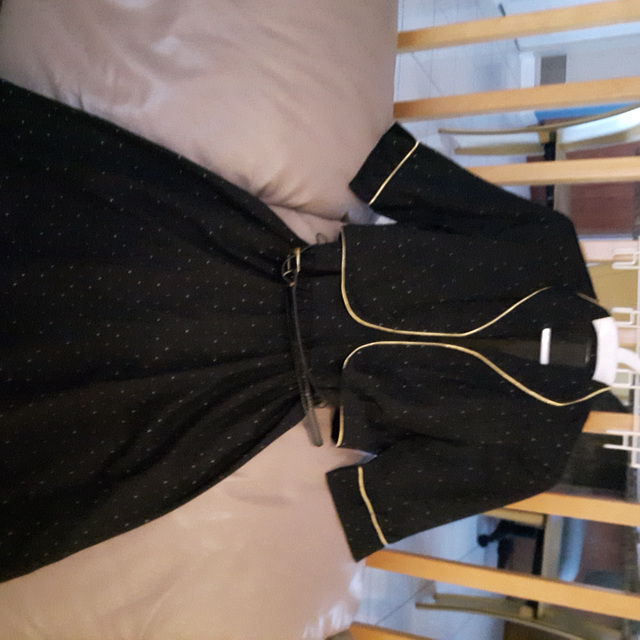 BELLEROBE CHIC UNIQUE NOIR GOLD GR 4à6 FEM CEINTURE BOLÉRO$12.00 - Photo 3