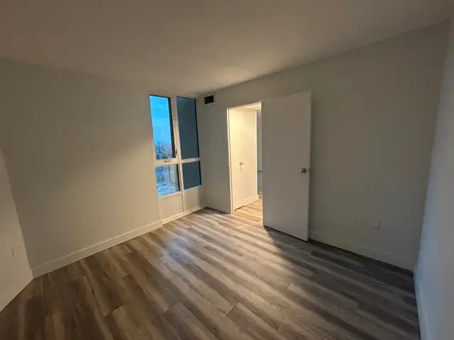 Renovated 1 Bedroom - Free Month Free - $1995 - Photo 8