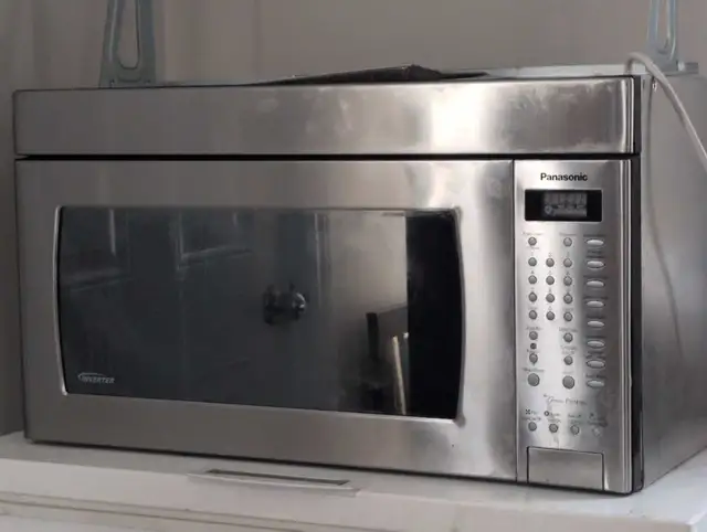 Inverter Microwave