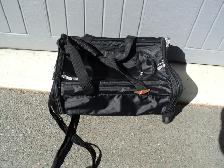 Small Breathable PET CARRIER Cat or small dog