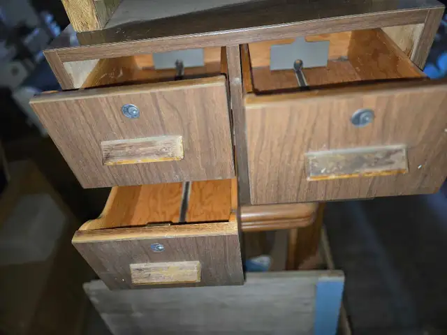 Filing Cabinet - Photo 2