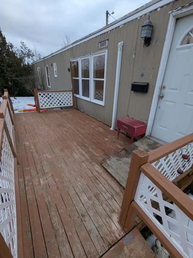 22 Edison Cresc - 3BR West, Trailer Park, New Reno