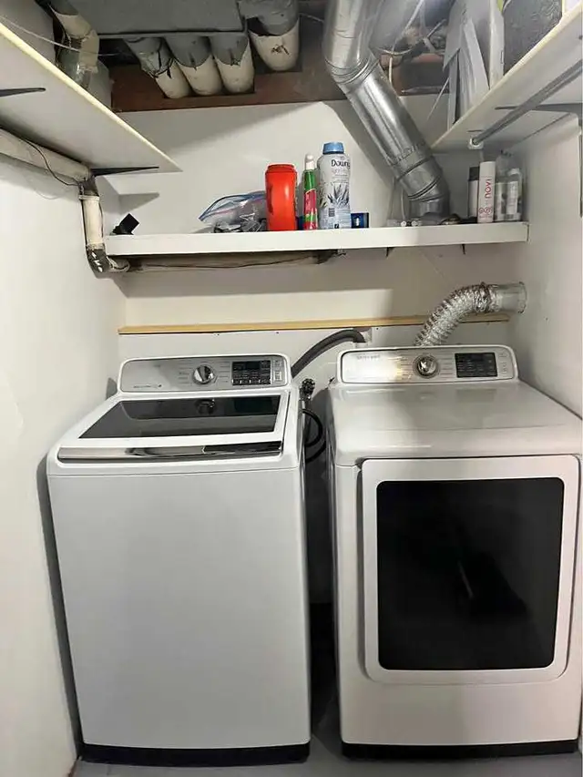 Laveuse sécheuses Samsung 2021  a vendre