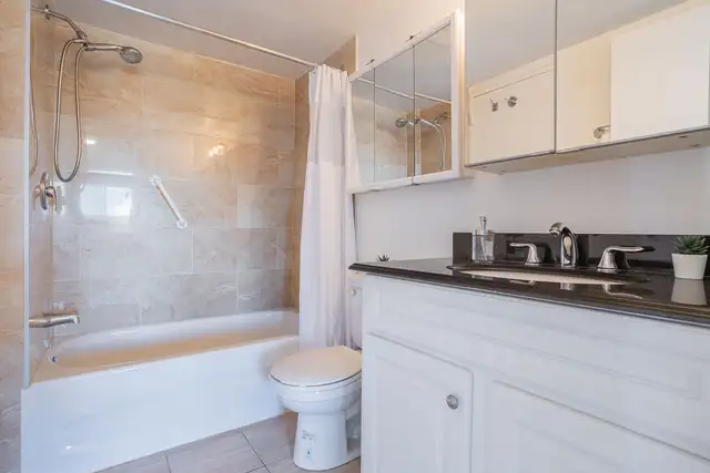 4 1/2, 3,chambres,bedrooms,louer,rent,downtown,CDN - Photo 9