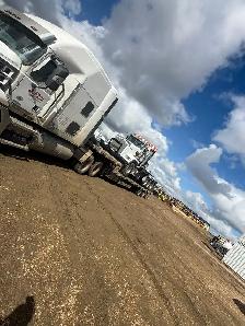 FLATBED TRUCK DRIVER - Photo 7