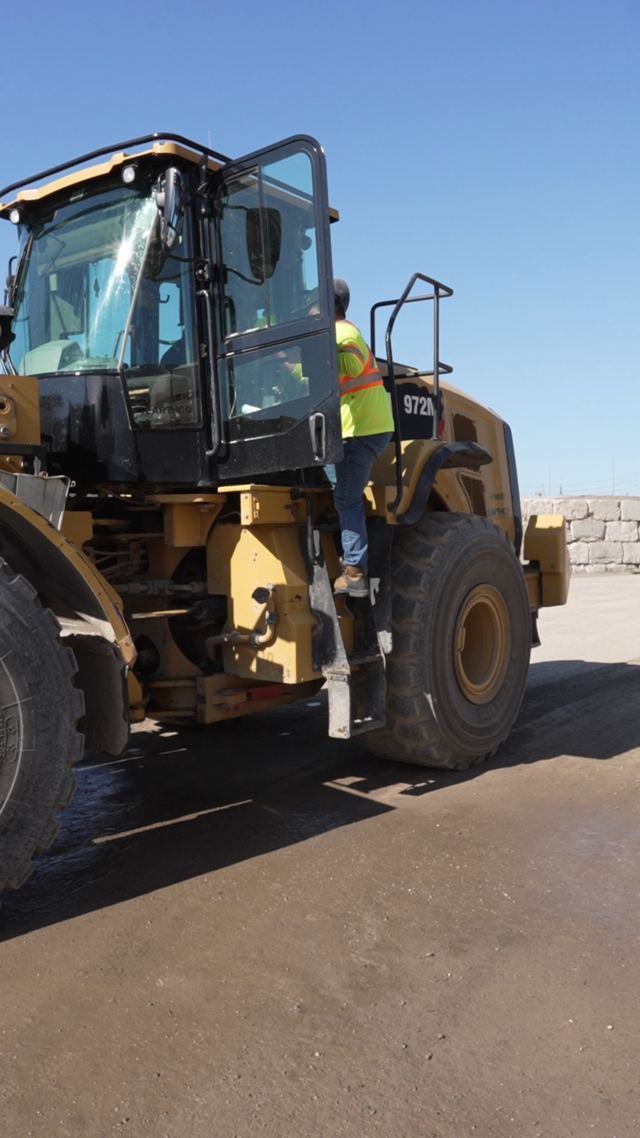 NOW HIRING - Heavy Equipment Operators & Scale Attendants - Photo 2