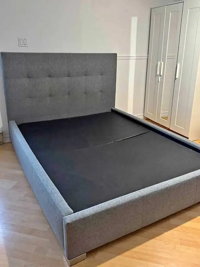 A vendre Lit avec matelas - Photo 3