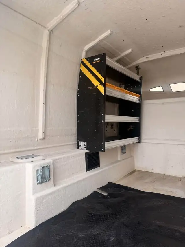 2018 RAM 3500 HD 4X4 CREW CAB 4X4 LONG BOX DIESEL LOW KMS - Photo 5