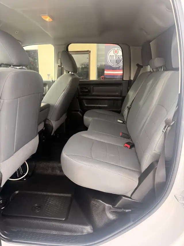 2018 RAM 3500 HD 4X4 CREW CAB 4X4 LONG BOX DIESEL LOW KMS - Photo 12