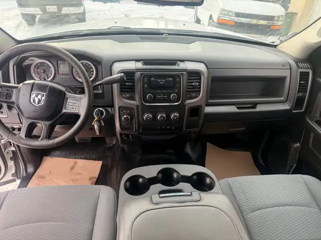 2018 RAM 3500 HD 4X4 CREW CAB 4X4 LONG BOX DIESEL LOW KMS - Photo 13