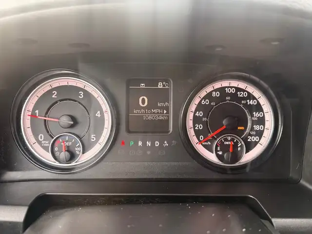 2018 RAM 3500 HD 4X4 CREW CAB 4X4 LONG BOX DIESEL LOW KMS - Photo 15