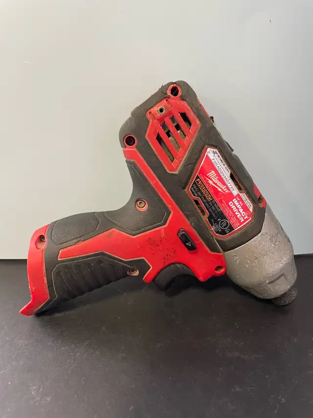 MILWAUKEE 1/4" IMPACT DRIVER 2462-20 - Photo 2