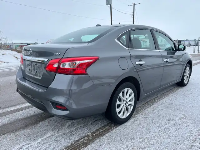 2016 Nissan Sentra SV - Photo 4