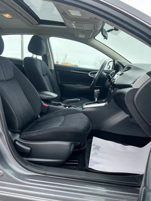 2016 Nissan Sentra SV - Photo 12