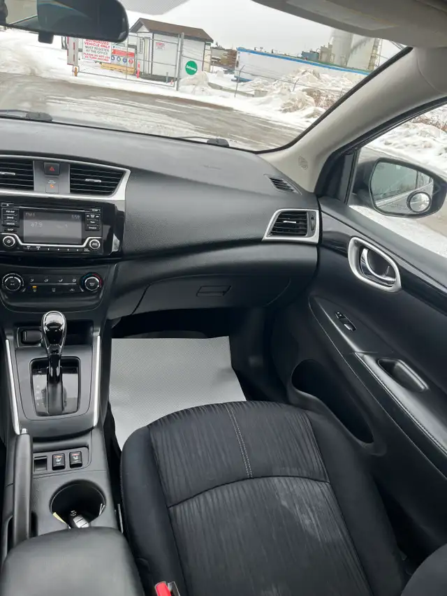 2016 Nissan Sentra SV - Photo 18