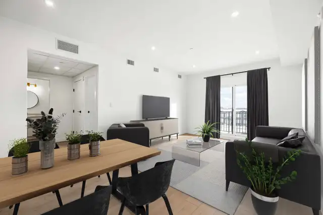 Modern 2 Bedroom Apartment! Includes 2 Fitness Centre - Photo 2