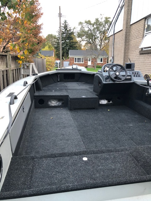 BOAT AND MARINE UPHOLSTERY - Photo 3