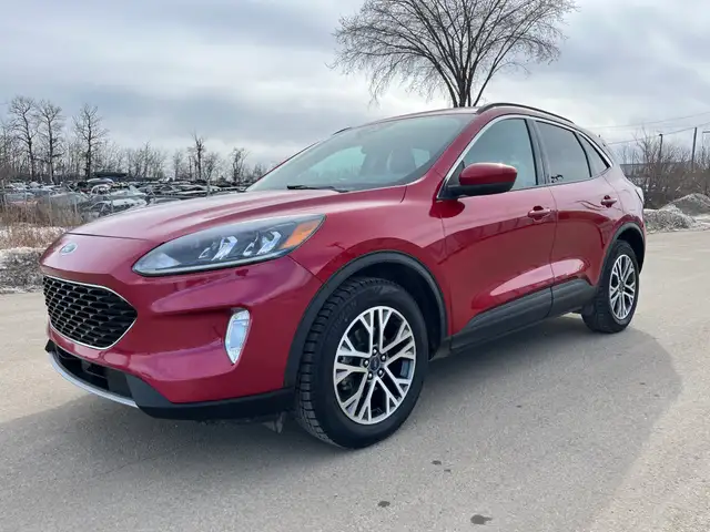 2020 Ford Escape SEL