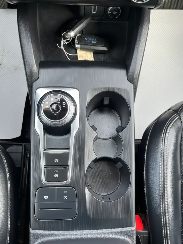 2020 Ford Escape SEL - Photo 18