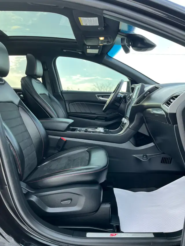 2022 Ford Edge ST LINE - Photo 12