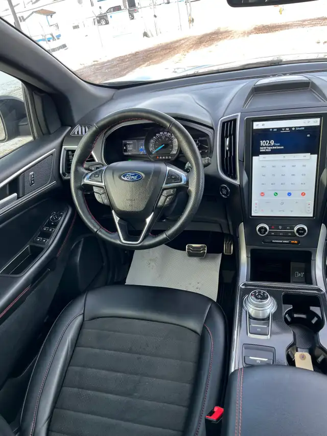 2022 Ford Edge ST LINE - Photo 17