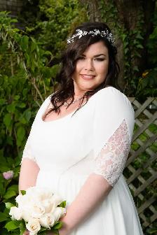 Engaging, Modern Beautiful Wedding Photography - Photo 3